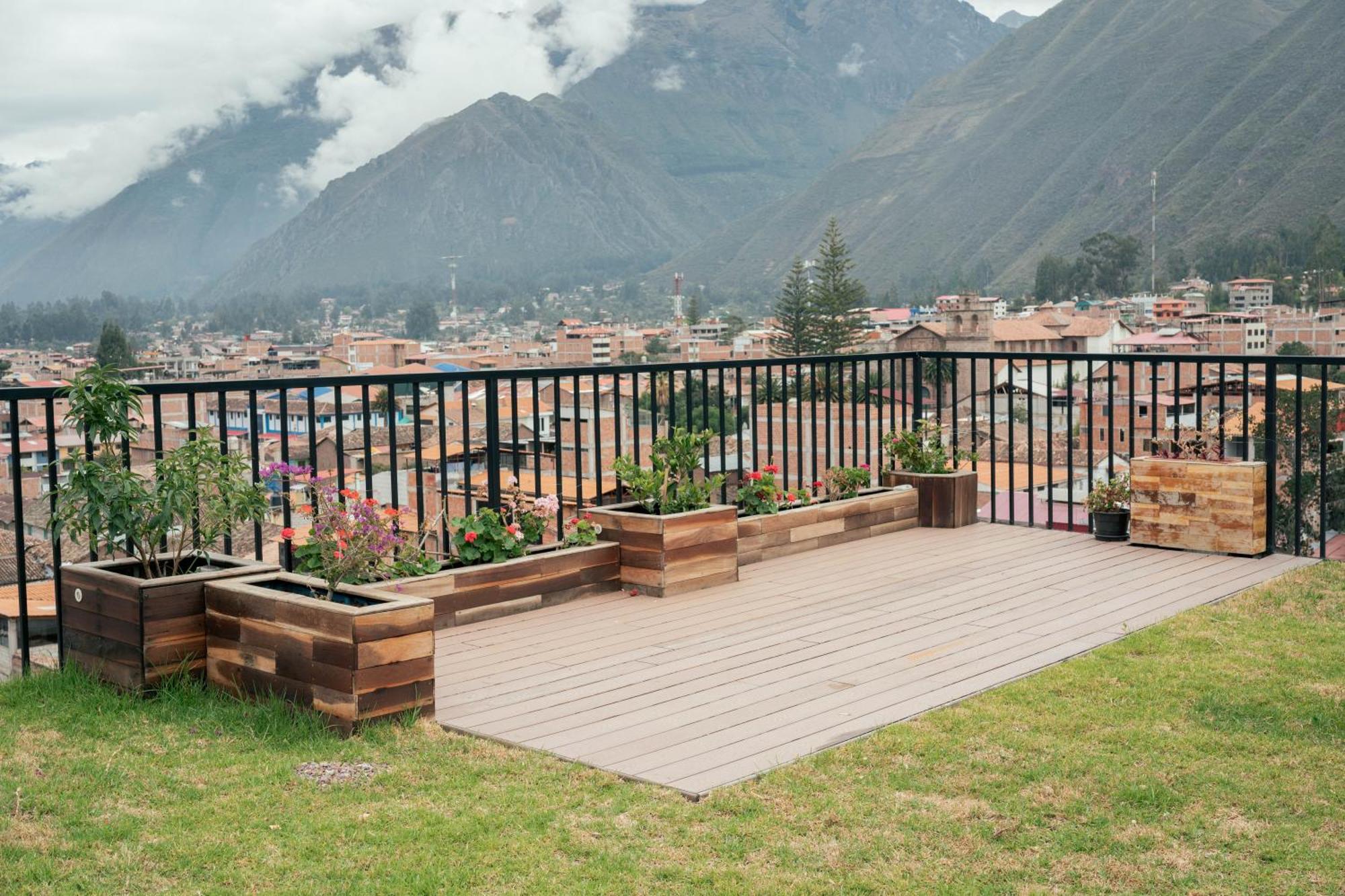 Hotel California Urubamba Exterior foto
