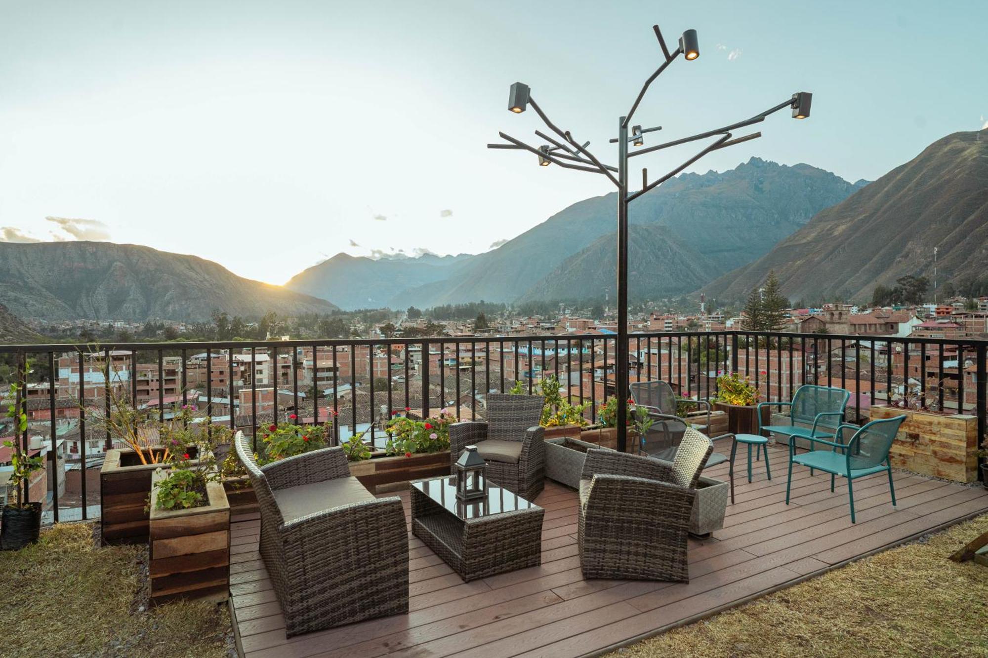 Hotel California Urubamba Exterior foto
